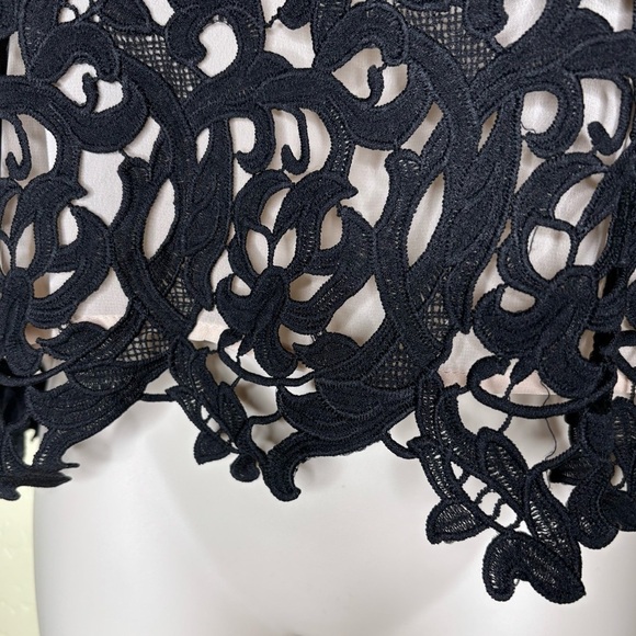 Forever 21 Black Crochet Lace Top Size Small S - Picture 5 of 11